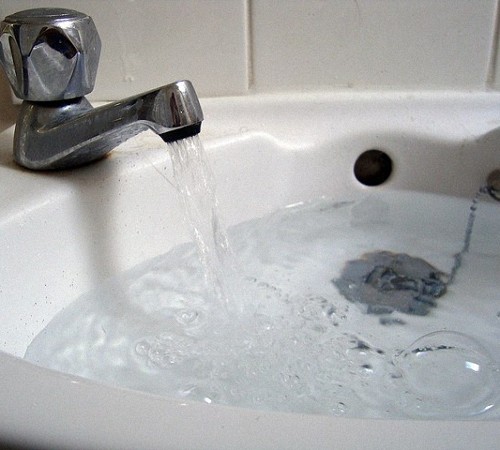Насос, повышающий давление в водопроводе: особенности выбора и монтажа