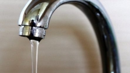Как повысить давление воды в доме