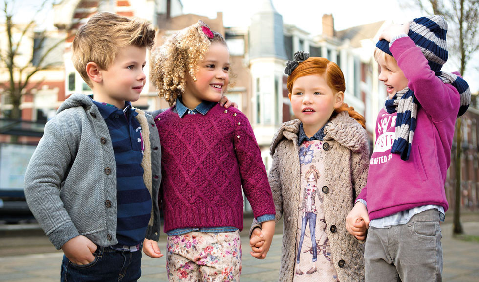 Модные малыши: выбираем брендовую одежду для детей