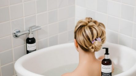Баня и уход за кожей головы: секреты здоровых волос и свежести