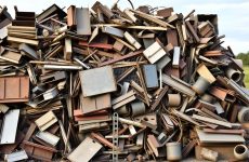 Куда деть старые трубы и проводку: практическое руководство по приему металлолома