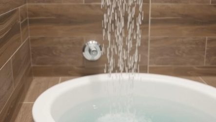 Как правильно организовать отвод воды из парной: практическое руководство для владельца бани