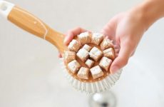 Массажная щётка для бани: сухой массаж как простой ритуал для кожи и самочувствия